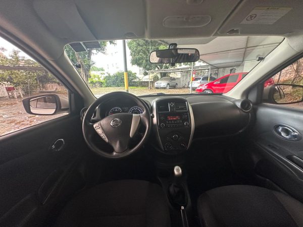 Nissan / VERSA SL 1.6 FLEX 2015/2016 - Image 11