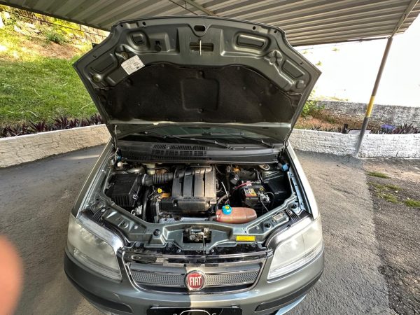 Fiat IDEA ELX 1.4 FLEX 2010/2010 - Image 9