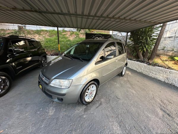 Fiat IDEA ELX 1.4 FLEX 2010/2010 - Image 2