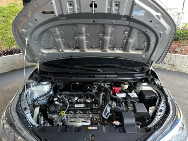 TOYOTA YARIS SEDAN XL 1.5 2023/2024 - Image 9