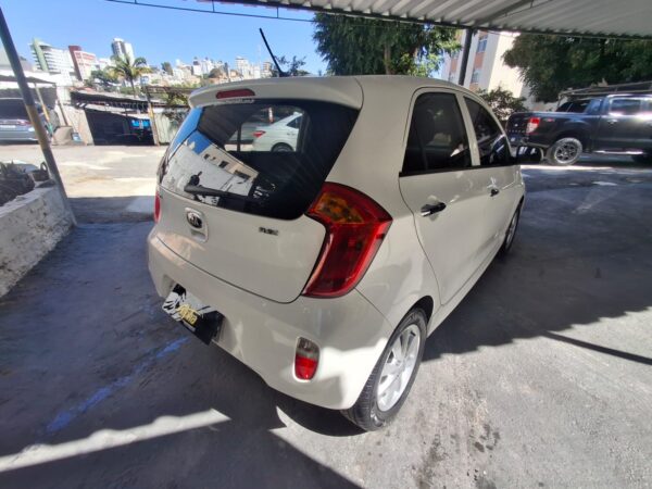 KIA PICANTO EX 4 AT FLEX 2014/2015 - Imagem 5