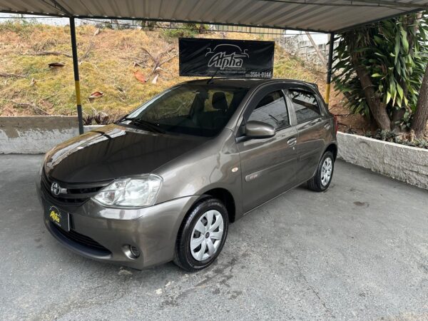 TOYOTA ETIOS HB X 1.3 2016/2017