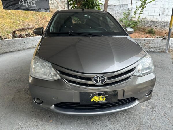 TOYOTA ETIOS HB X 1.3 2016/2017 - Imagem 8
