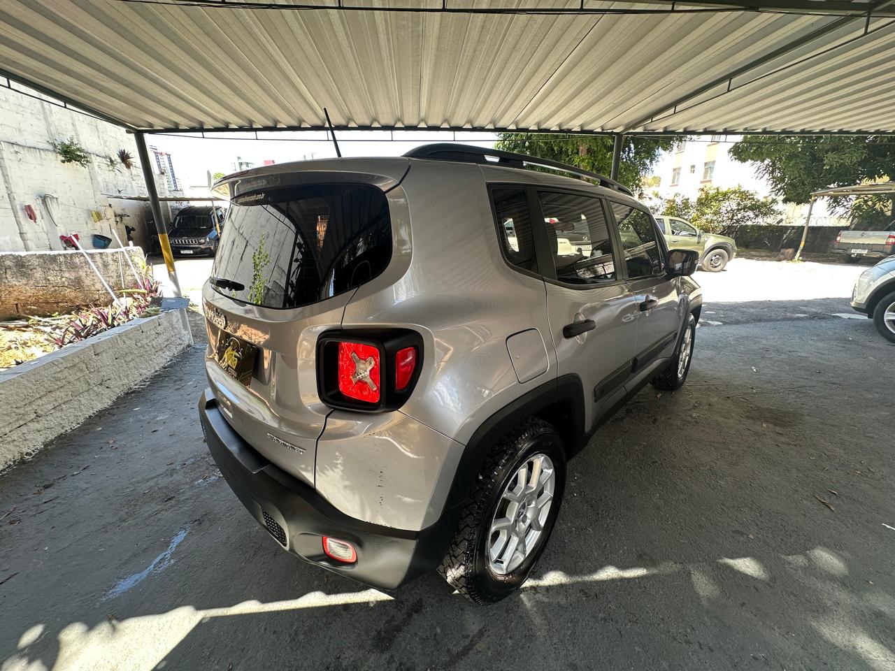 JEEP RENEGADE SPORT 1.8 AT 2020/2020 - Imagem 5