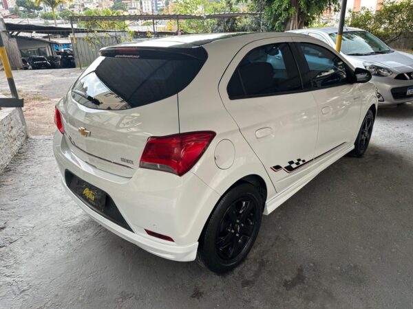 CHEVROLET ONIX EFFECT 1.4 2018/2019 - Imagem 5