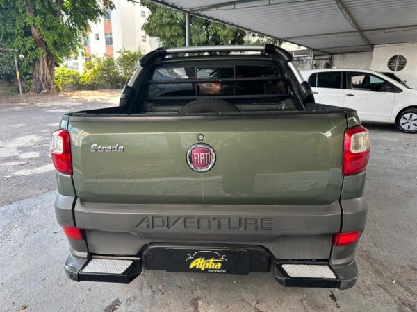 FIAT STRADA ADVENTURE CD 1.8 LOCKER 2015/2016 - Imagem 4