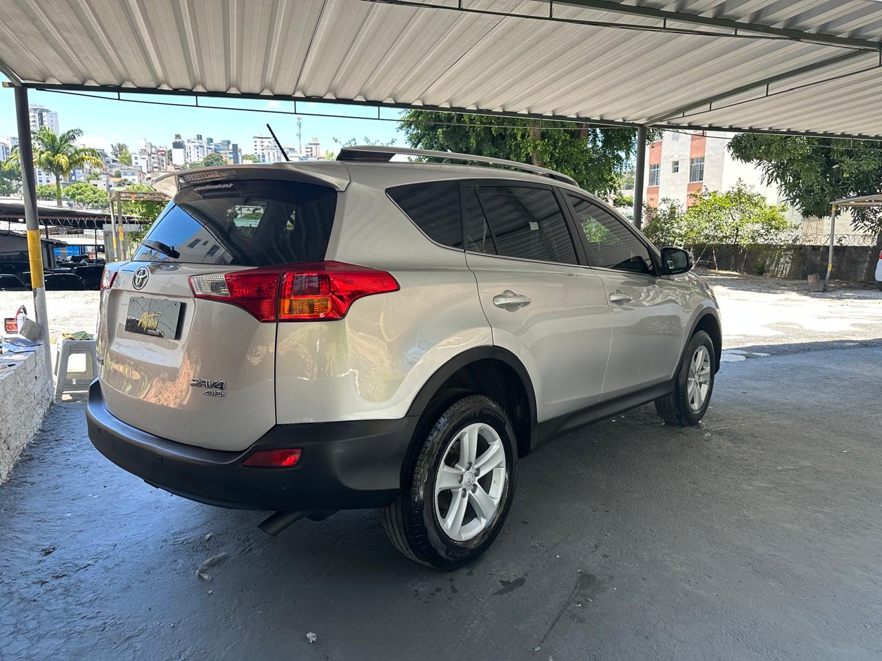TOYOTA RAV4 4X4 2.0 2014/2014 - Imagem 5