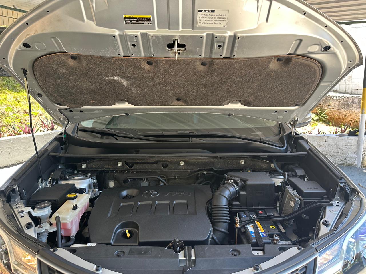 TOYOTA RAV4 4X4 2.0 2014/2014 - Imagem 9