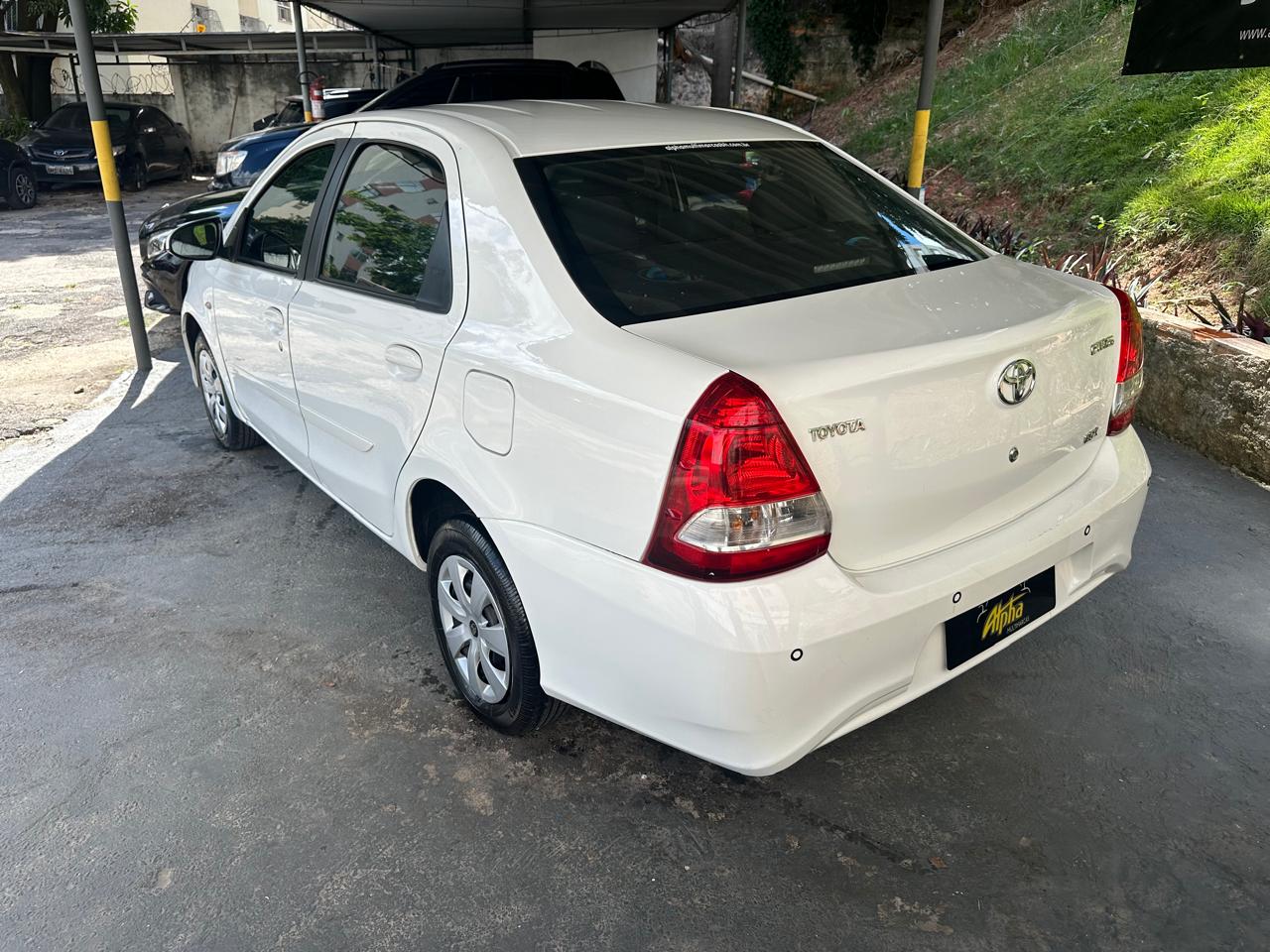 Toyota ETIOS SD X 1.5 FLEX 2017/2018 - Imagem 3