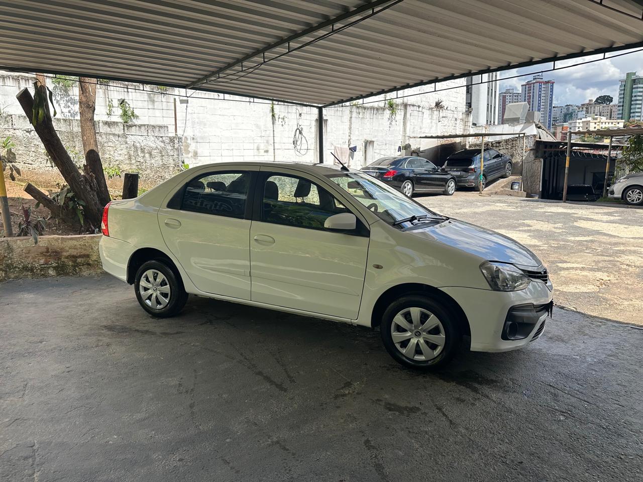 Toyota ETIOS SD X 1.5 FLEX 2017/2018 - Imagem 6