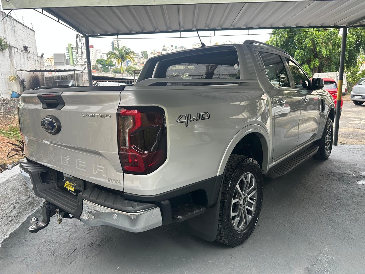Ford / RANGER LIMITED 3.0 CD 4X4 AT 2023/2024 - Imagem 4