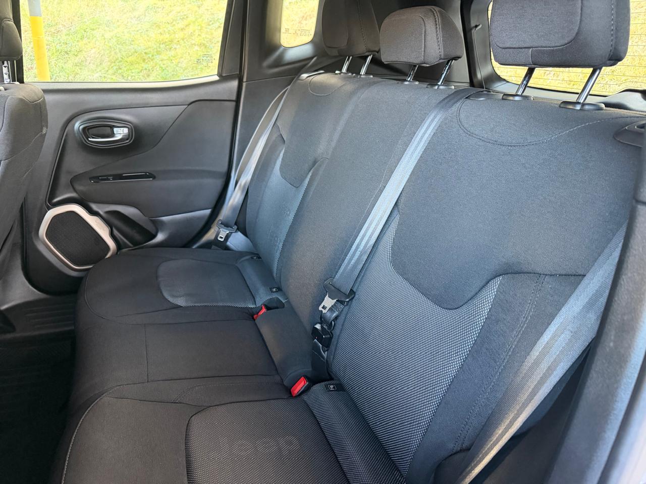 Jeep / RENEGADE SPORT 1.8 M 2017/2017 - Imagem 12