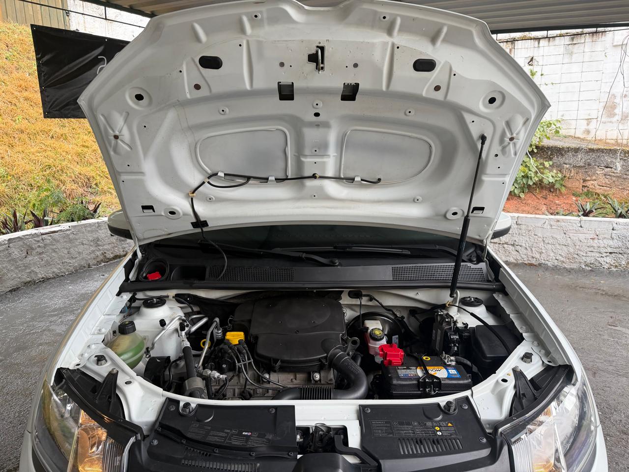 Renault / SANDERO EXPRESSION 1.6 FLEX 2015/2015 - Imagem 9