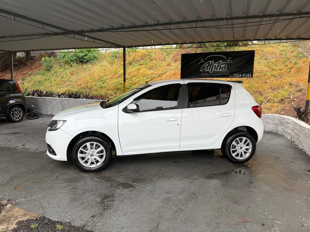 Renault / SANDERO EXPRESSION 1.6 FLEX 2015/2015 - Imagem 2