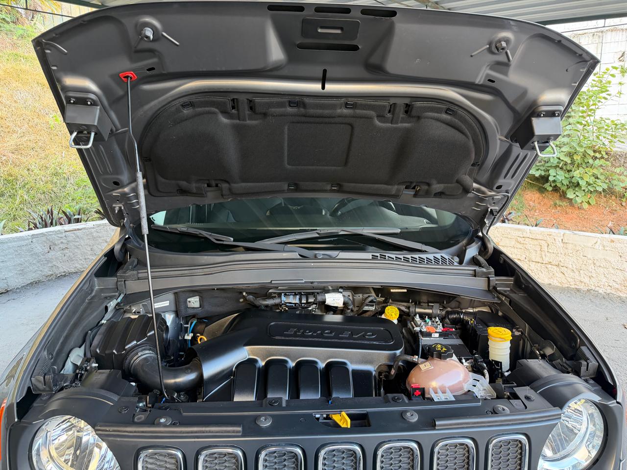 Jeep / RENEGADE SPORT 1.8 M 2017/2017 - Imagem 9