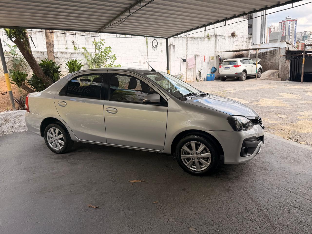 Toyota / ETIOS SD X PLUS AT 1.5 FLEX 2020/2020 - Imagem 6